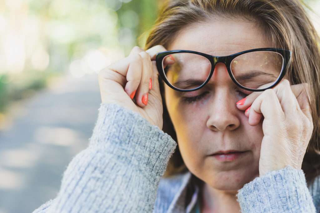 Alergia nas pálpebras: um olhar profundo sobre causas e soluções 8 alergia nas pálpebras